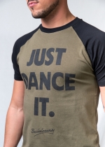 camiseta JUST DANCE IT manga militar